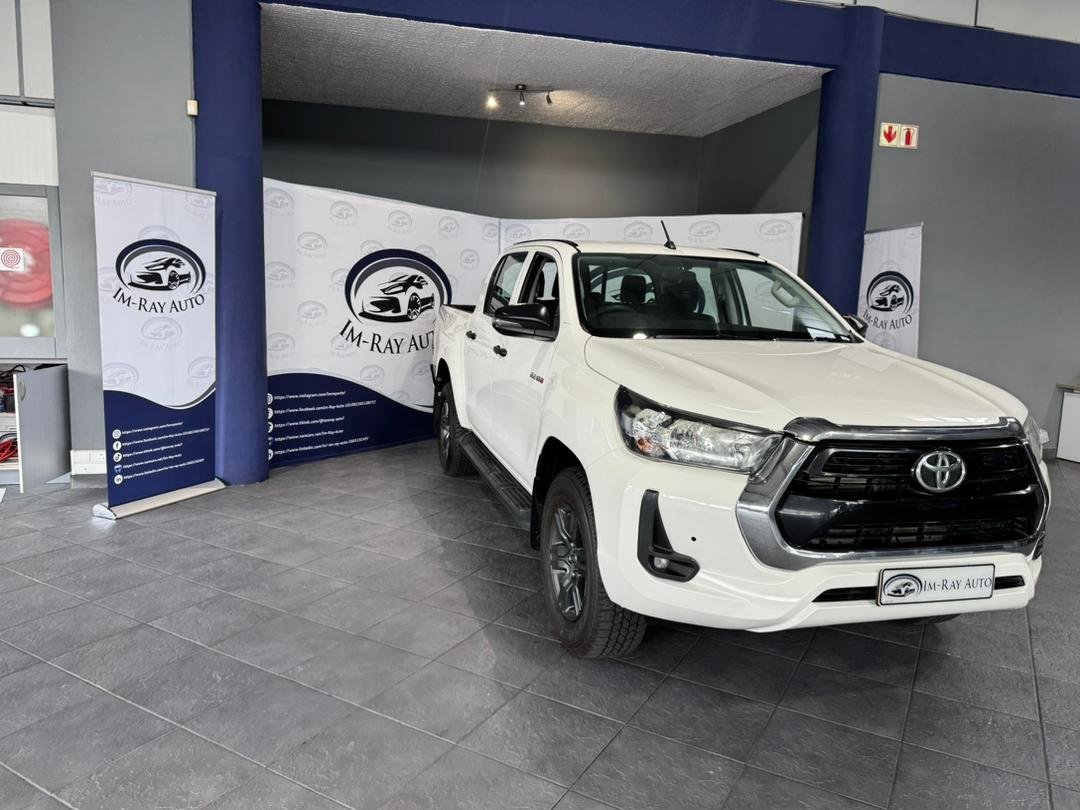 Toyota Hilux 2.4 GD-6 Raider 4X4 A/T P/U D/ C 