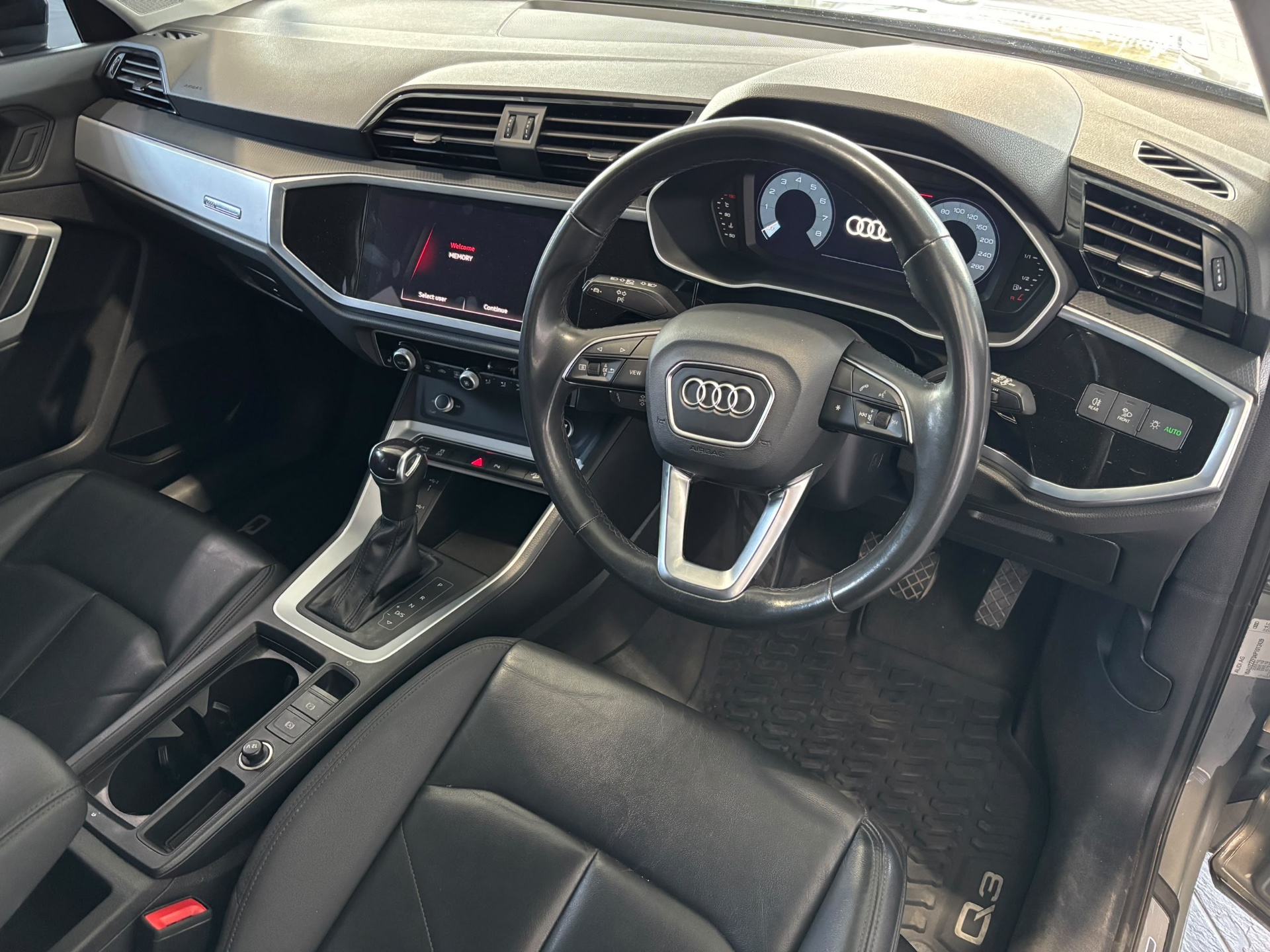 2022 Audi Q3 35 Tfsi S Tronic S Line  — photo 8