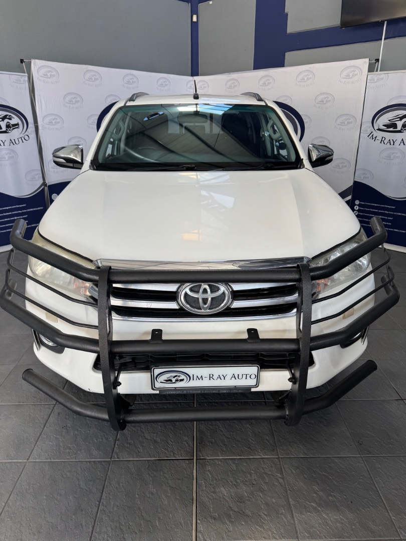 2017 Toyota Hilux 4.0 V6 Raider 4X4 A/T P/U D/C  — photo 2